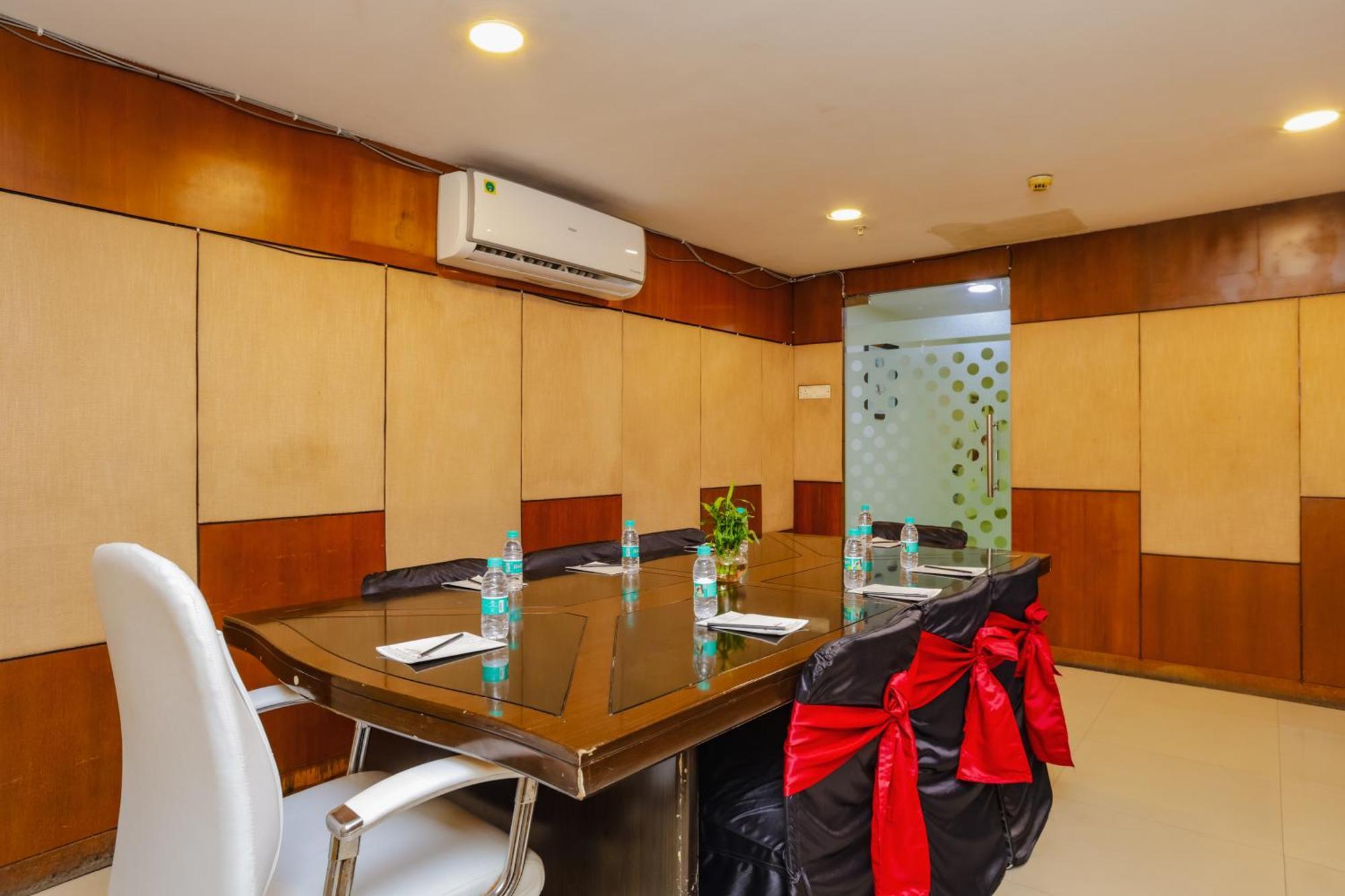 Hyphen Haridwar Grand Hotel Exterior photo