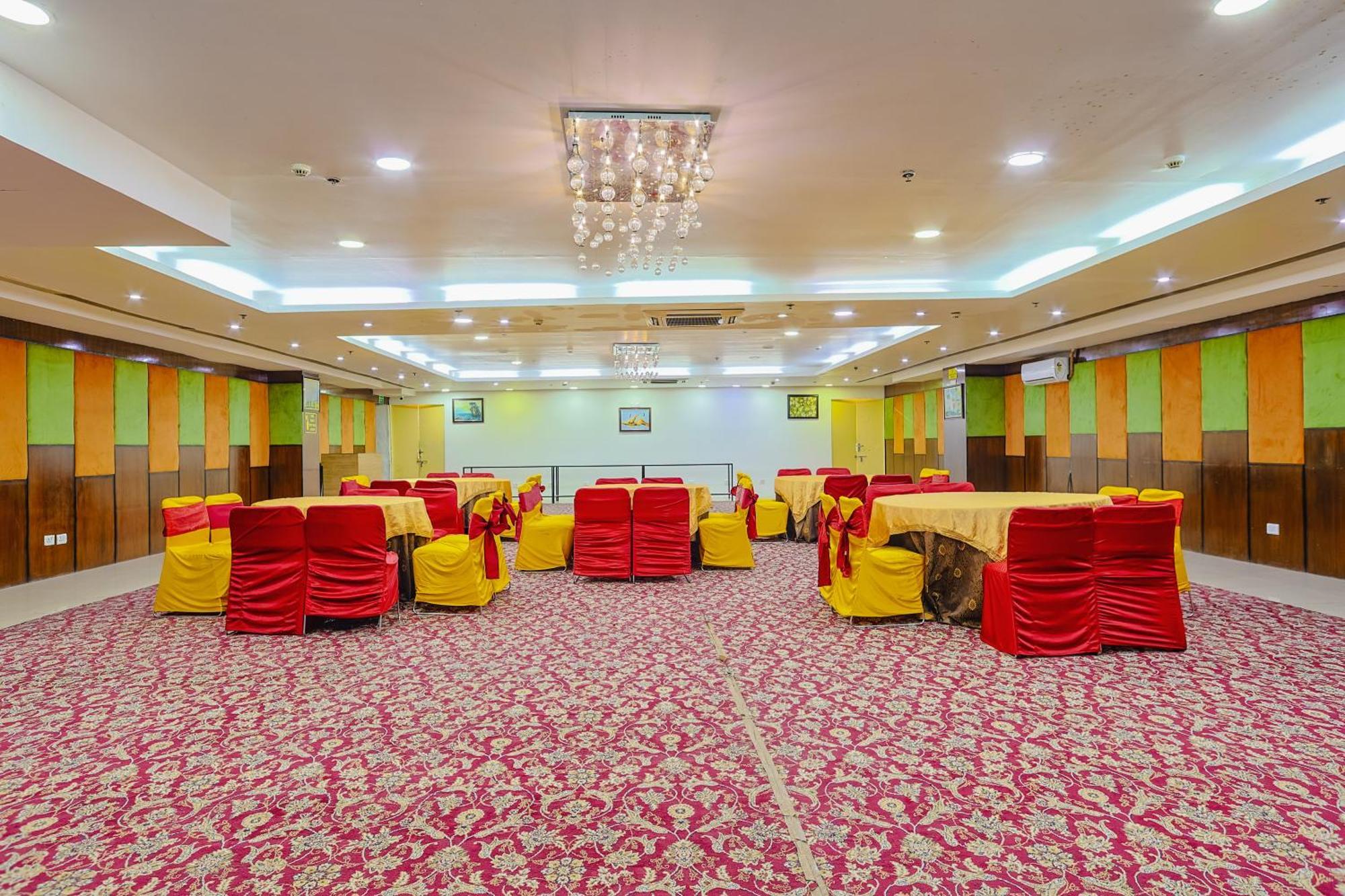 Hyphen Haridwar Grand Hotel Exterior photo