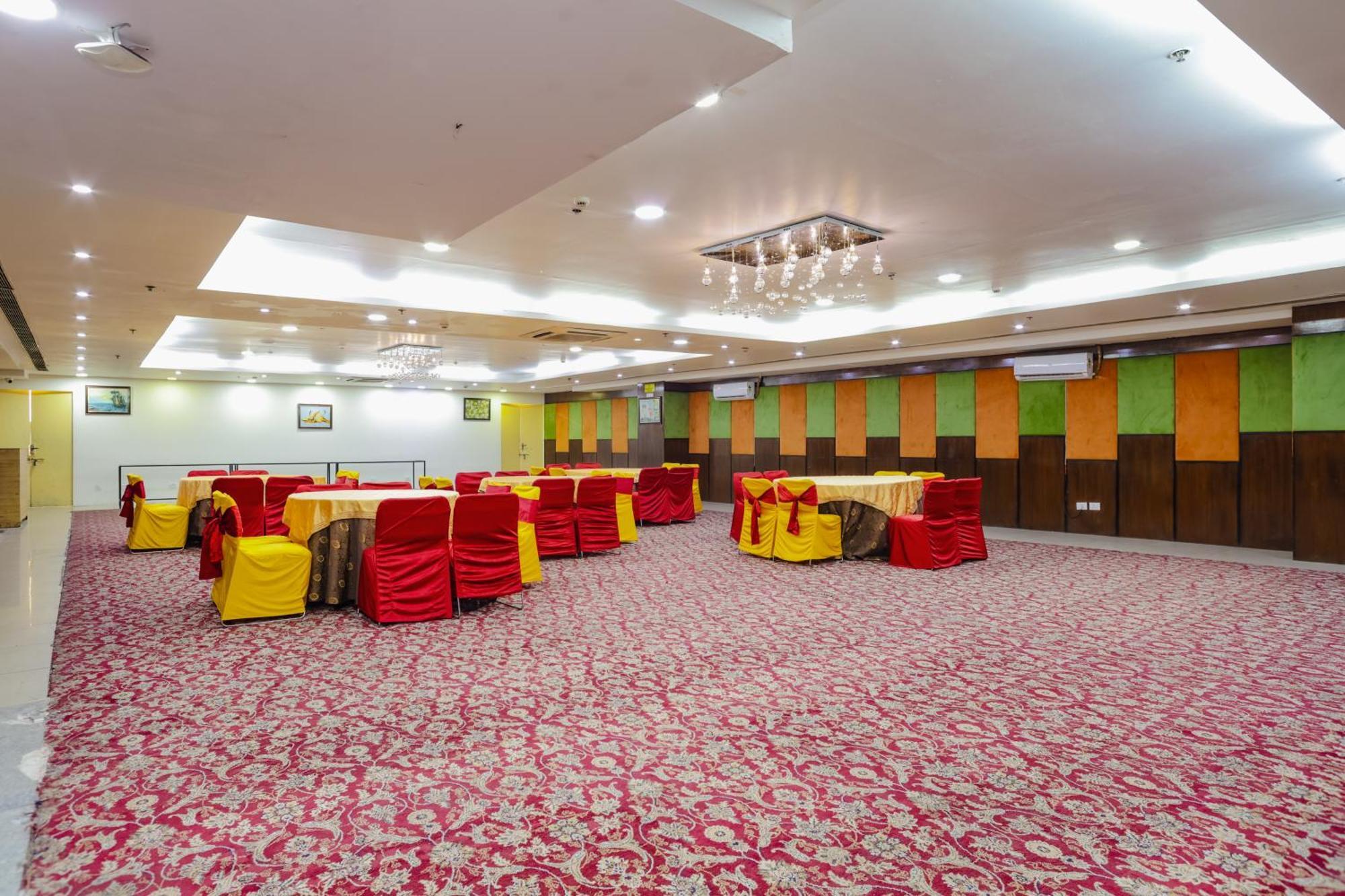 Hyphen Haridwar Grand Hotel Exterior photo