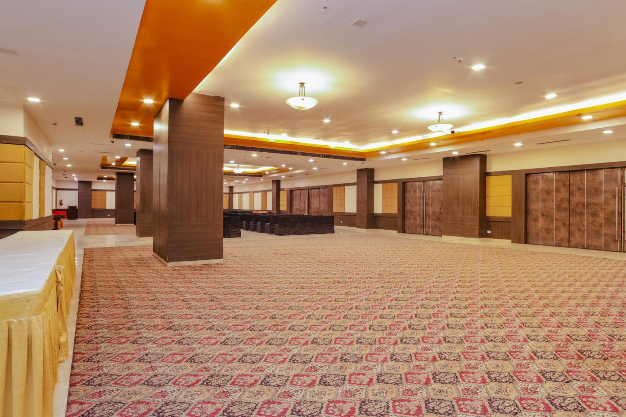 Hyphen Haridwar Grand Hotel Exterior photo