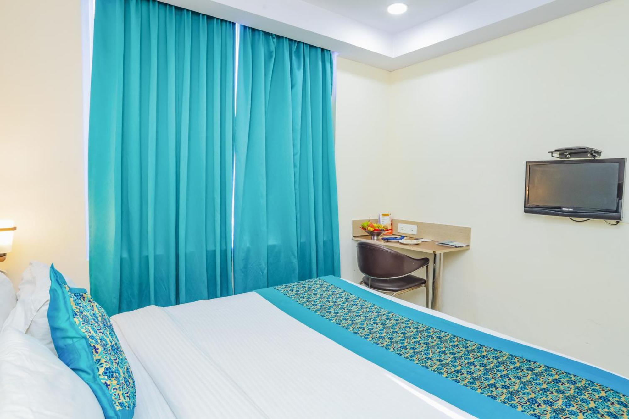 Hyphen Haridwar Grand Hotel Exterior photo