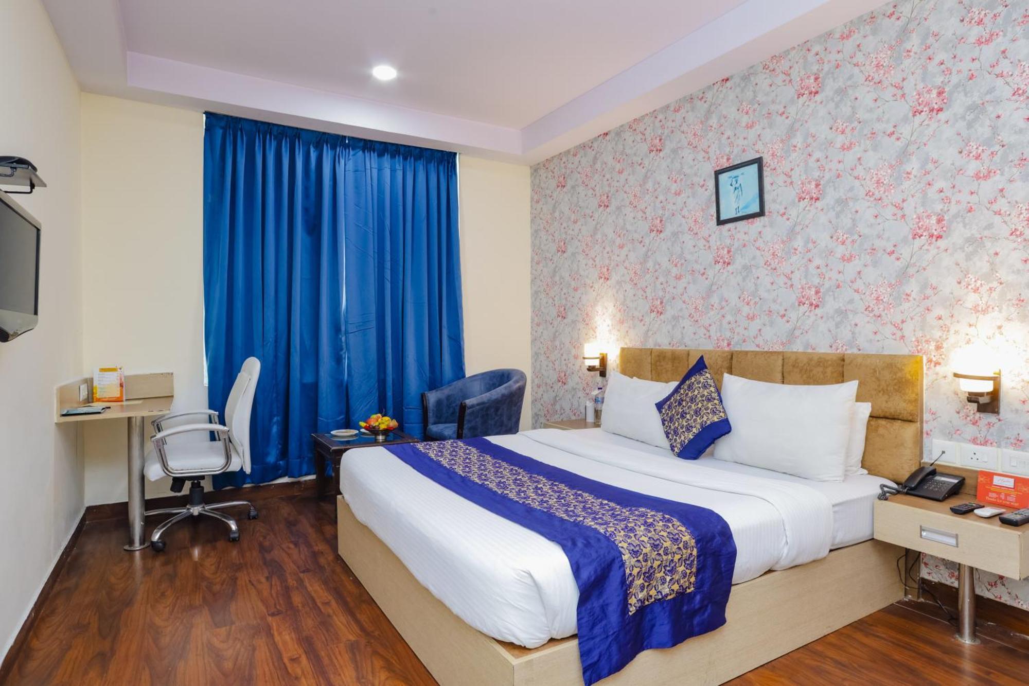 Hyphen Haridwar Grand Hotel Exterior photo